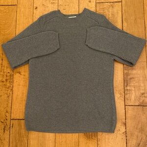 Old Navy Men's Ribbed Gray Crewneck Sweater